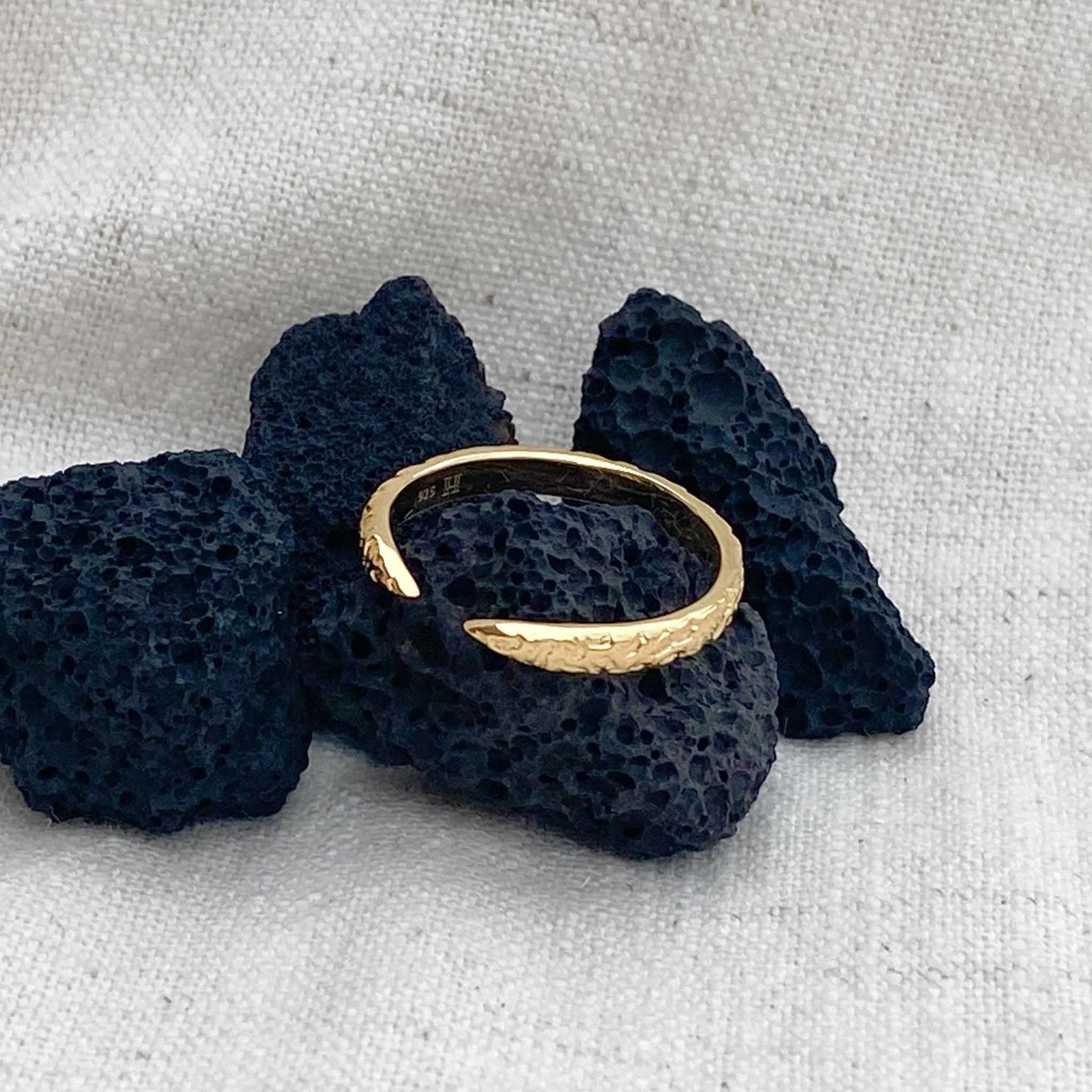 18k Gold Vermeil Textured Open Stacking Ring - Honoura