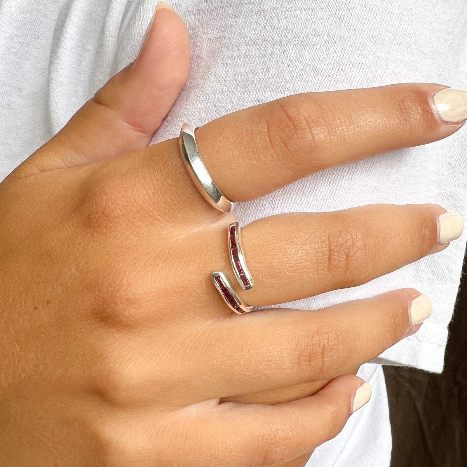 Gwenie Rhodolite Silver Ring - Honoura